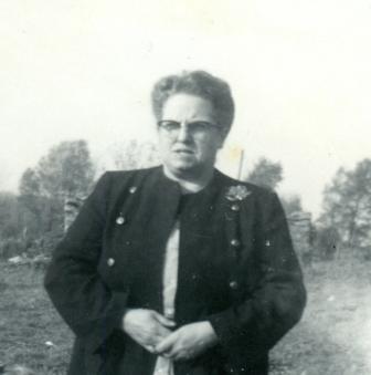 Eva M. Stevens Moore (12K)